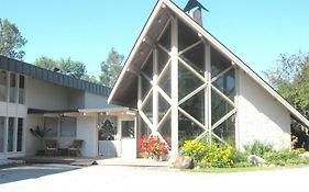 Toll Road Inn